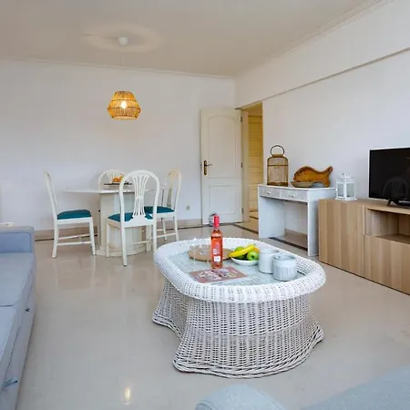 Marina 2Bdr Apartment With Balcony & Pool - 5Min From Beach By Lovelystay Quarteira Exterior foto