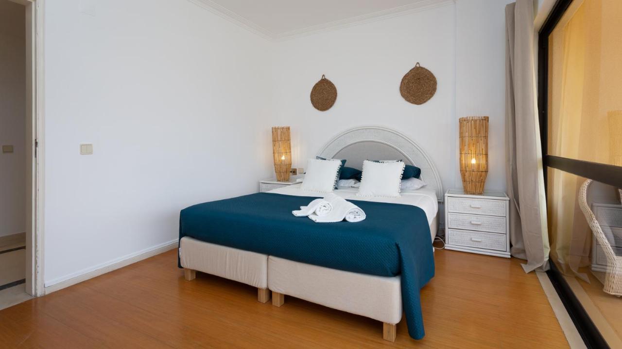 Marina 2bdr With Balcony & Pool - 5min From By Lovelystay Apartment Quarteira