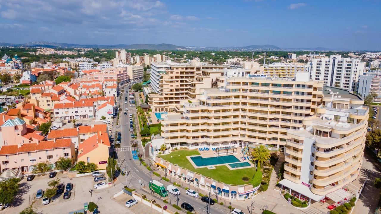 Marina 2bdr With Balcony & Pool - 5min From By Lovelystay Apartment Quarteira